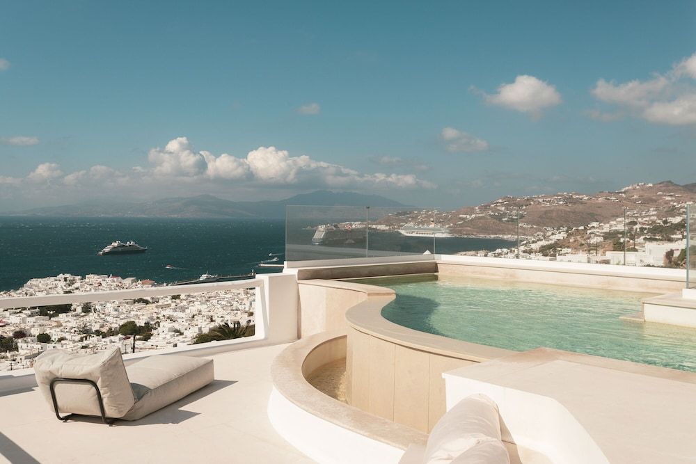 undefined Lovia Mykonos 3