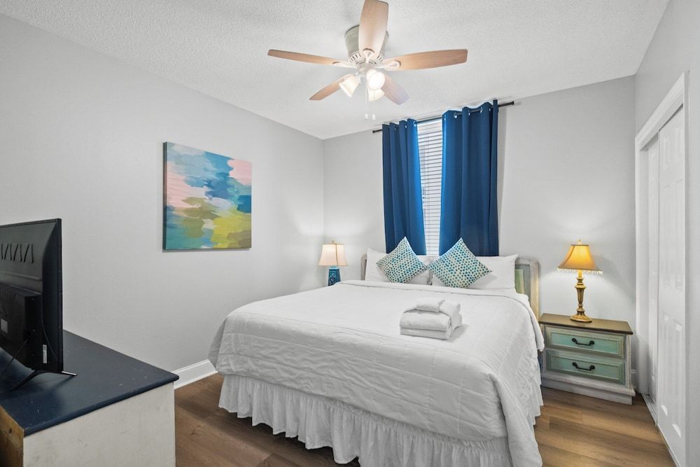 Condo, 1 Bedroom (1215 T1)