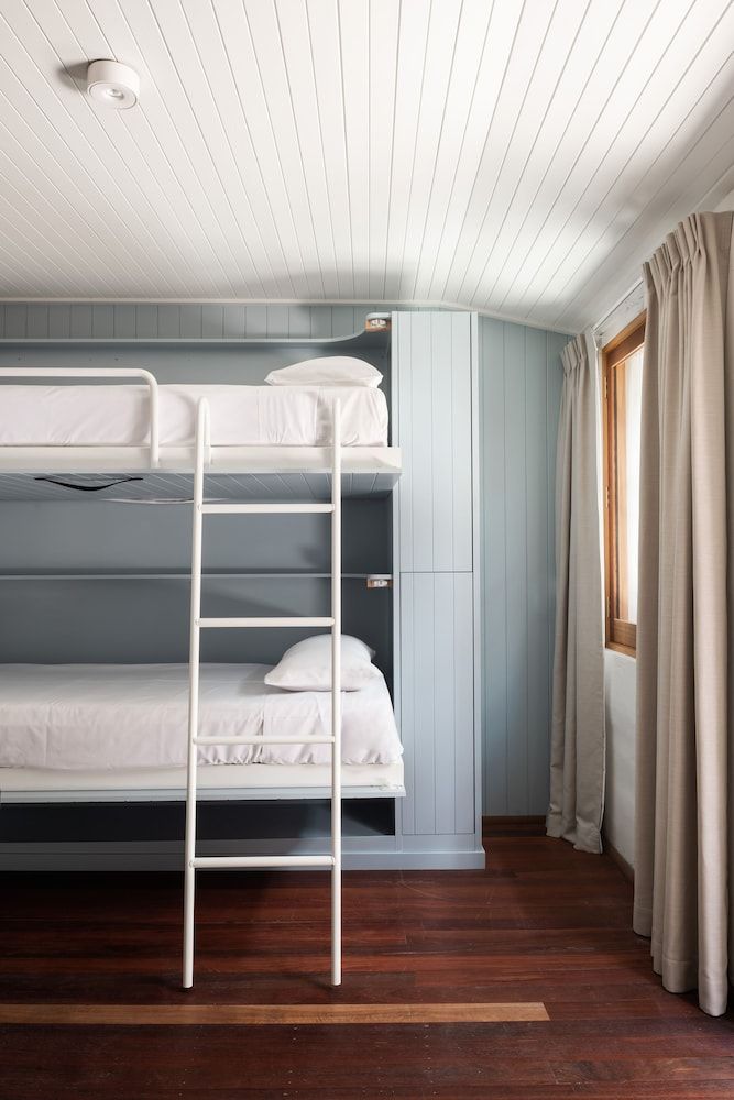 Garde Hotel and Warders Cottages Waders Family Cottage 3