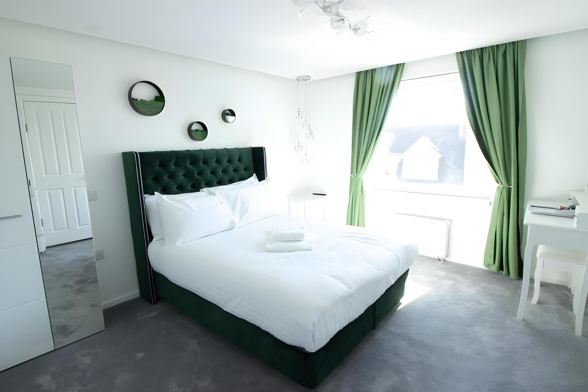 OYO Newquay Beach Hotel Standard Double Room 4