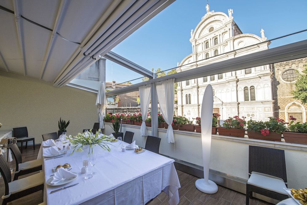 undefined Hotel San Zaccaria 6