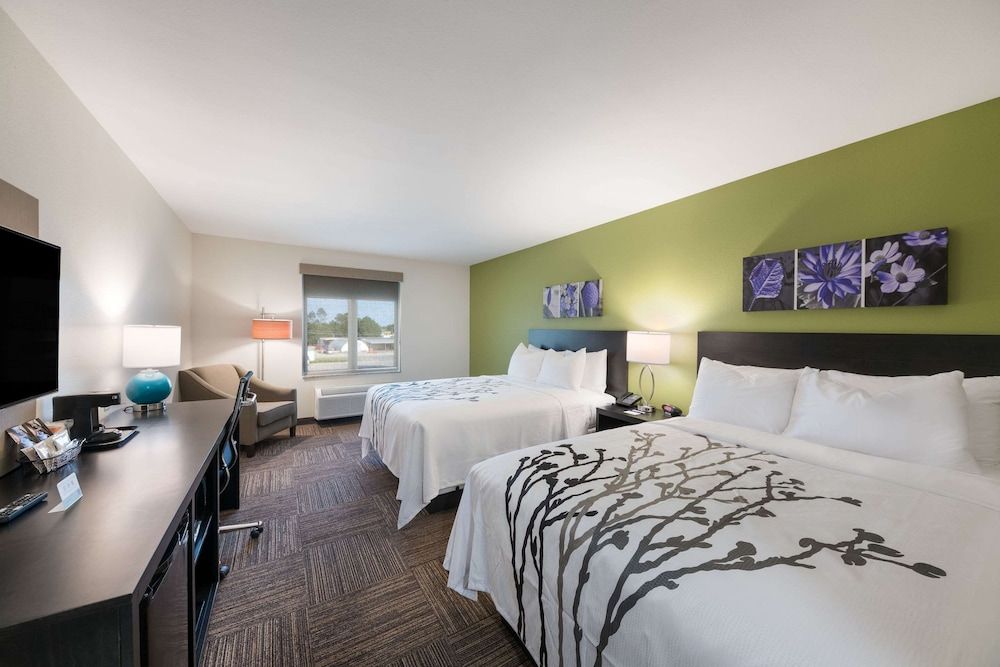Sleep Inn Baxley Room, 2 Queen Beds, Accessible, Non Smoking 3