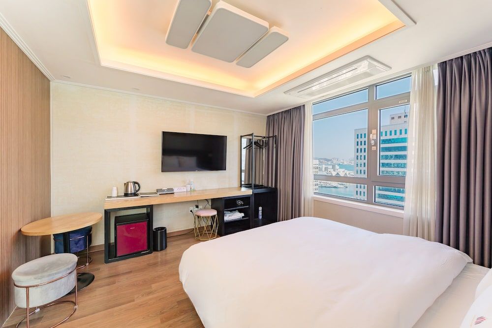 Central Park Hotel Busan Standard Double Room