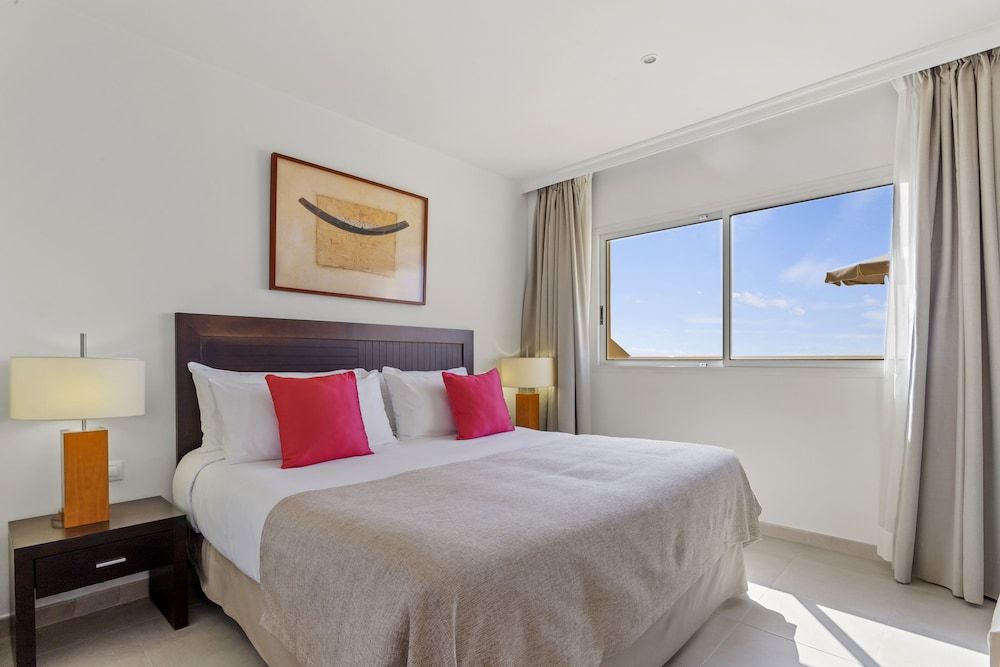 Wyndham Residences Costa Adeje Apartment, 1 Bedroom, Ocean View 2