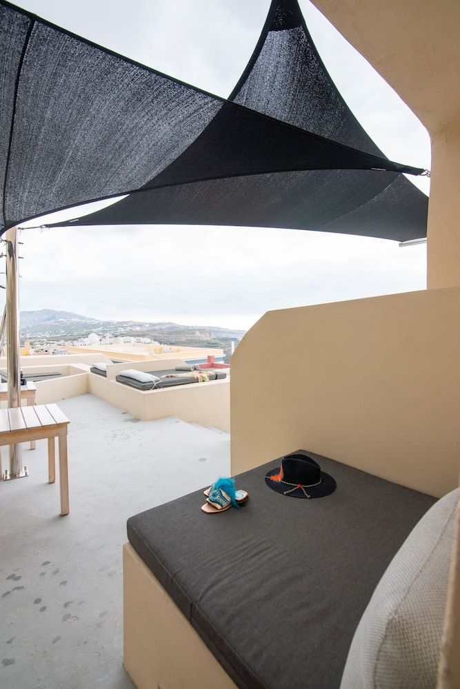 Caldera Cliff Illusion Cave Suite, Caldera View, Outdoor Hot Tub 4