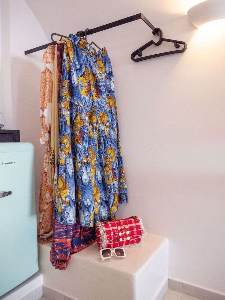 Caldera Cliff Illusion Cave Suite, Caldera View, Outdoor Hot Tub 14