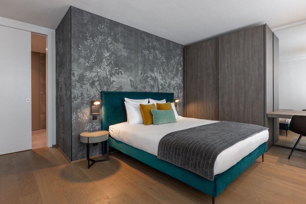 undefined The Central City - Luxury ApartHotel 3