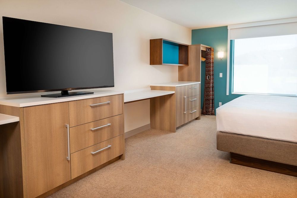 Studio Suite, 1 King Bed, Non Smoking