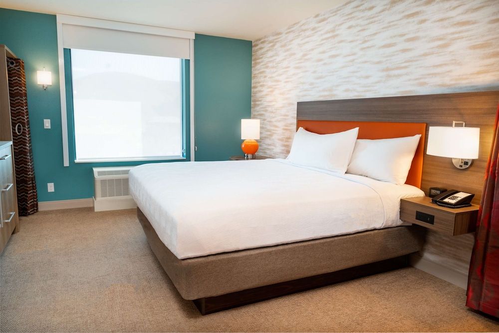 Studio Suite, 1 King Bed, Non Smoking
