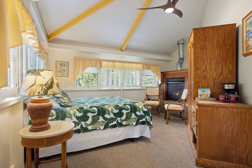 Standard Room, 1 Queen Bed (Noekolo)