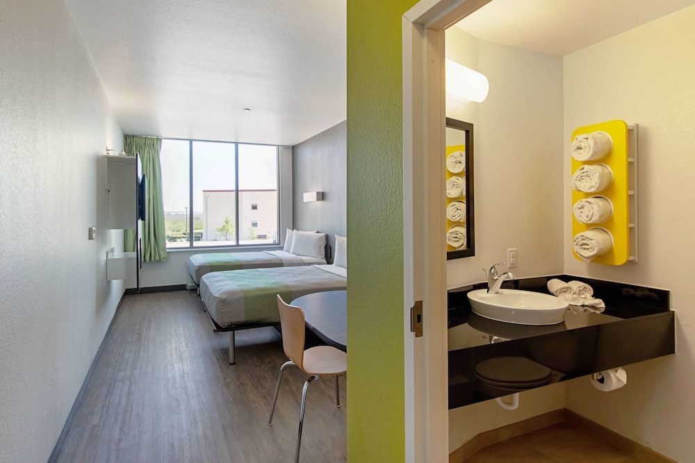 Standard Room, 2 Double Beds, Non Smoking, Refrigerator & Microwave