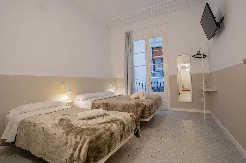 undefined Hostal Hera