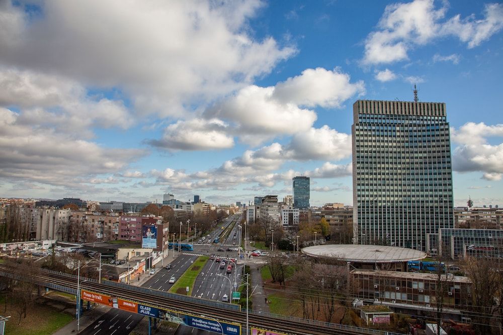 Hotel Blue Double or Twin Room, City View 9