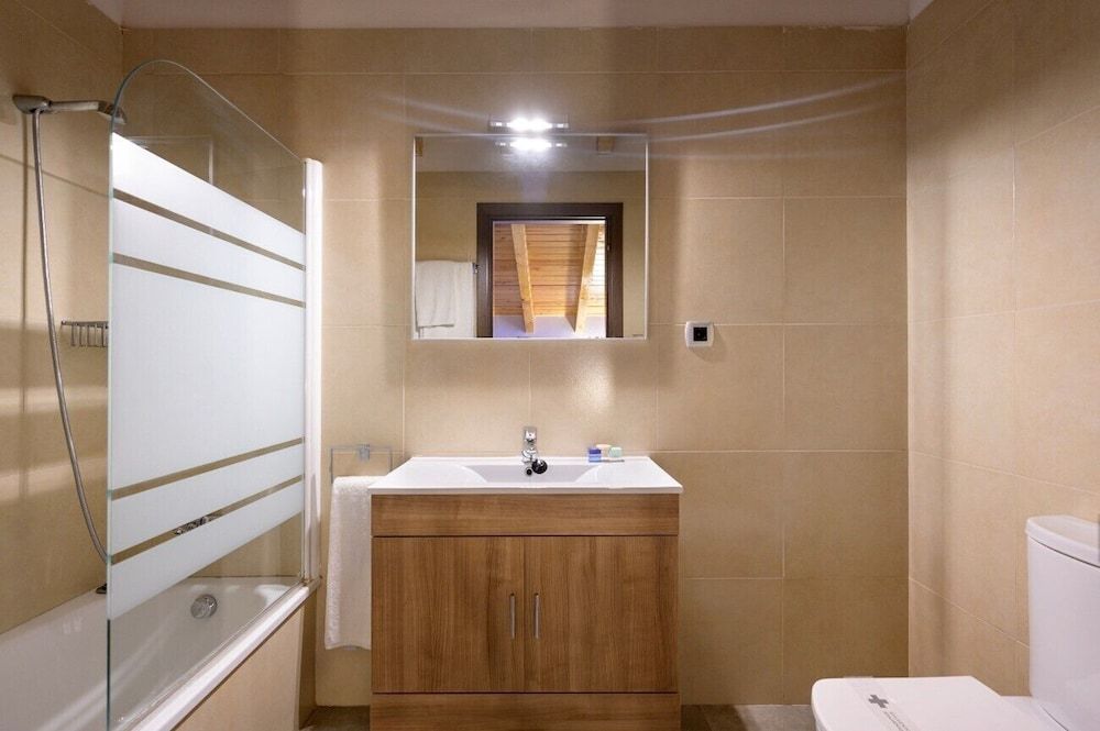 SG Marina 54 Apartments Duplex, 2 Bedrooms, Terrace (4 people) 3