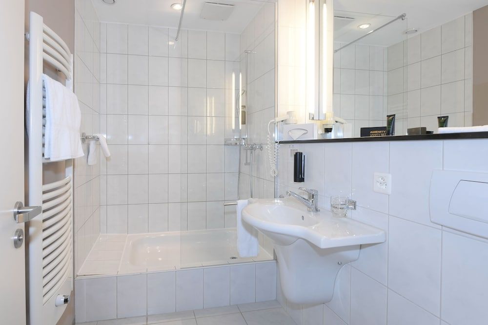 Hotel Belair Family Twin Room, 2 Queen Beds, Non Smoking 3