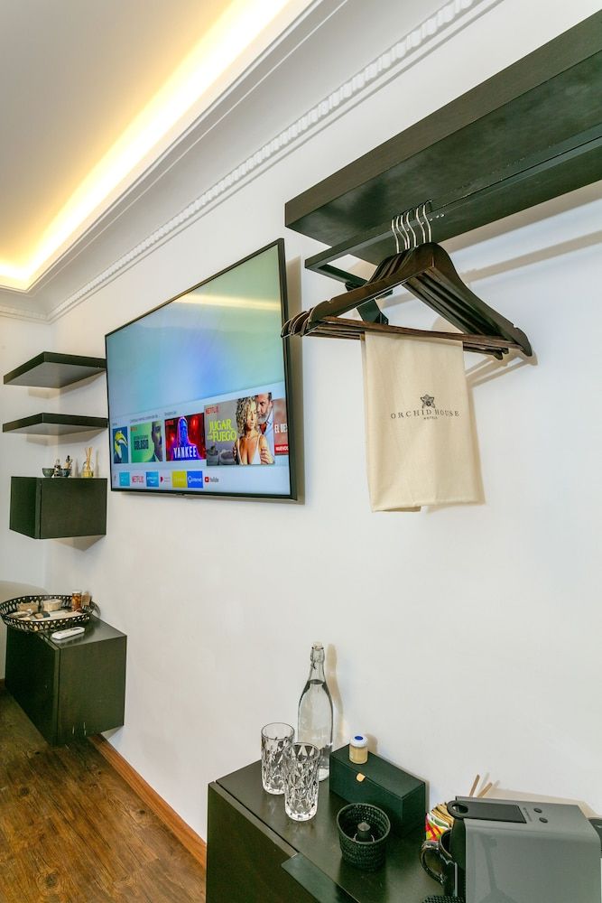 Orchid House Mexico City Deluxe Room, 1 King Bed 34