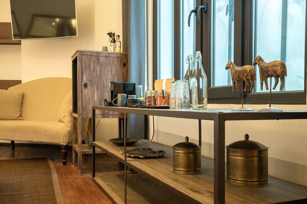 Orchid House Mexico City Deluxe Room, 1 King Bed 31