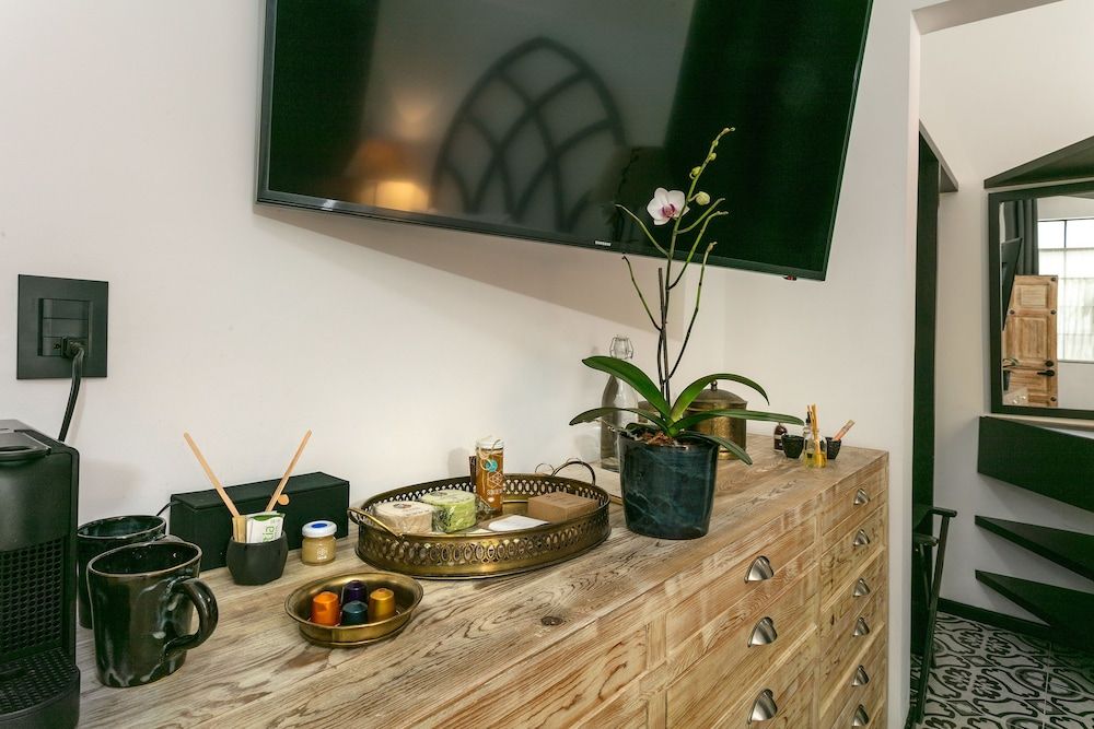 Orchid House Polanco Standard Room, 1 Queen Bed 126