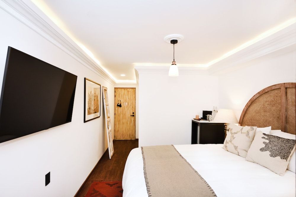 Orchid House Polanco Standard Room, 1 Queen Bed 34