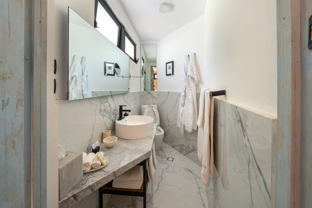 Orchid House Polanco Standard Room, 1 Queen Bed 110