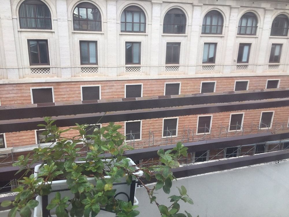 Concept Terrace Hotel Deluxe Room, Balcony 11