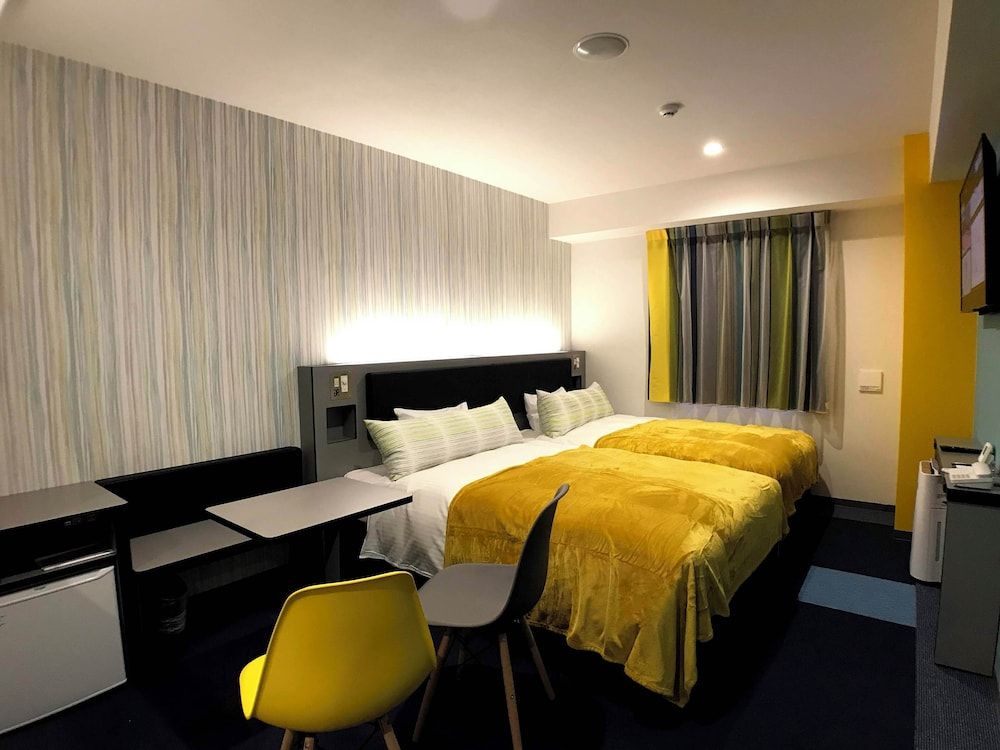 Twin Room, 2 Semi-Double Beds, Smoking (A)