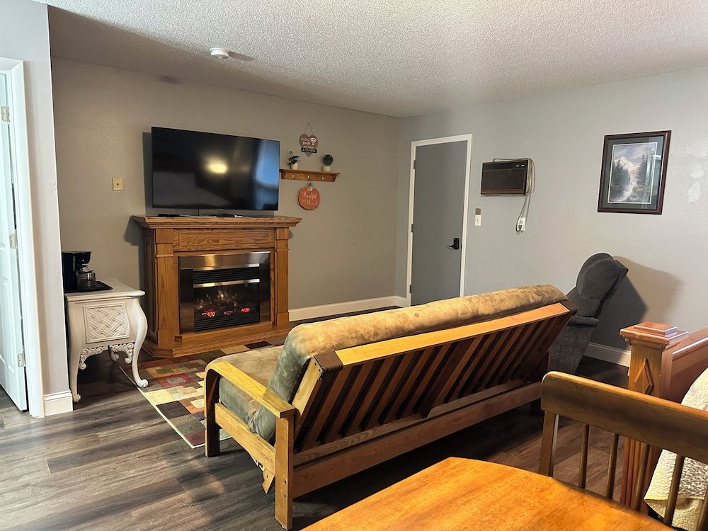 Pelican Motel Family Suite 5