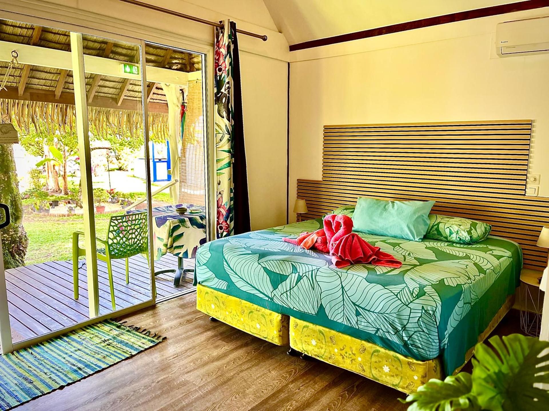 Garden Bungalow - Double