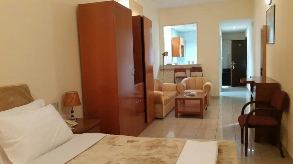 Al Raien Hotel Apartment Deluxe Double Room 10