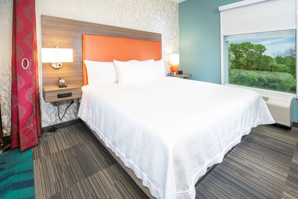 Studio Suite, 1 King Bed, Non Smoking