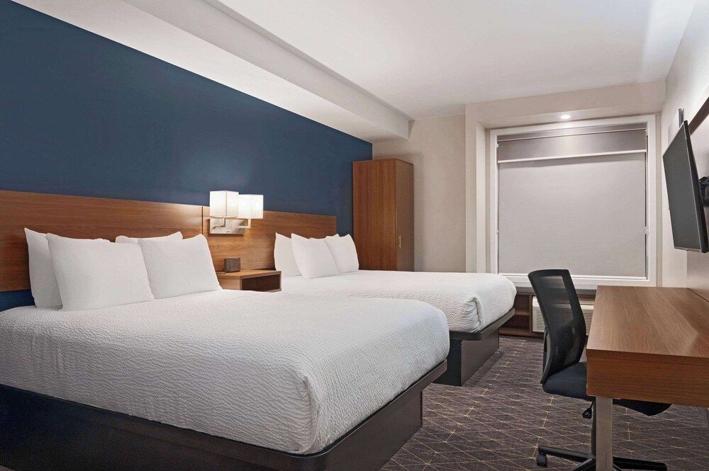 Room, 2 Queen Beds, Non Smoking (Efficiency)