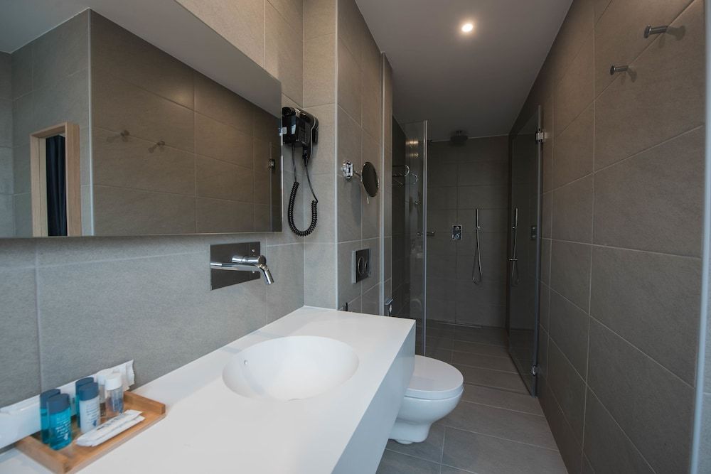 Room00 Lisboa Hostel Standard Double Room 8