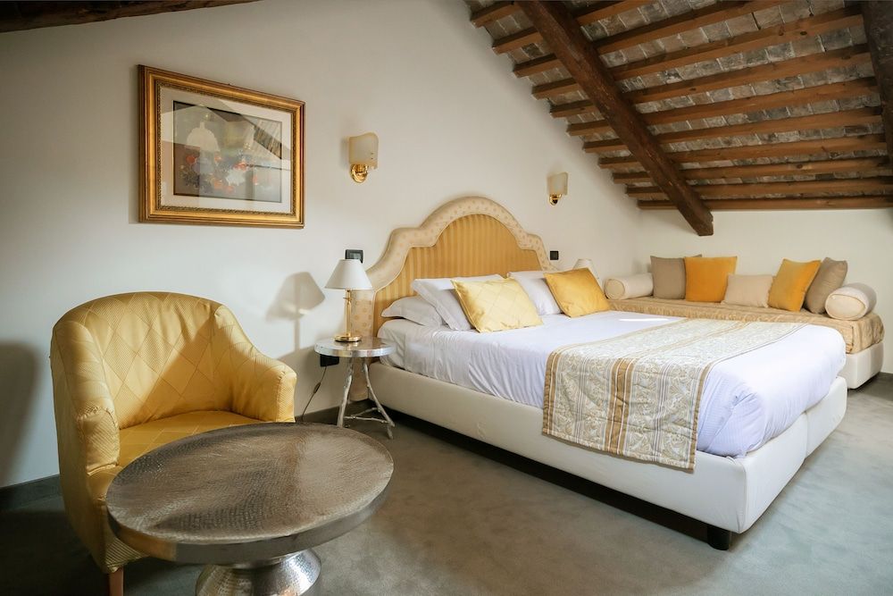 Ca' San Giorgio Relais & Suites Superior Room 6