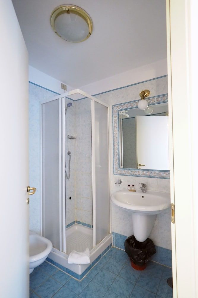 Hotel Laura Double Room 13