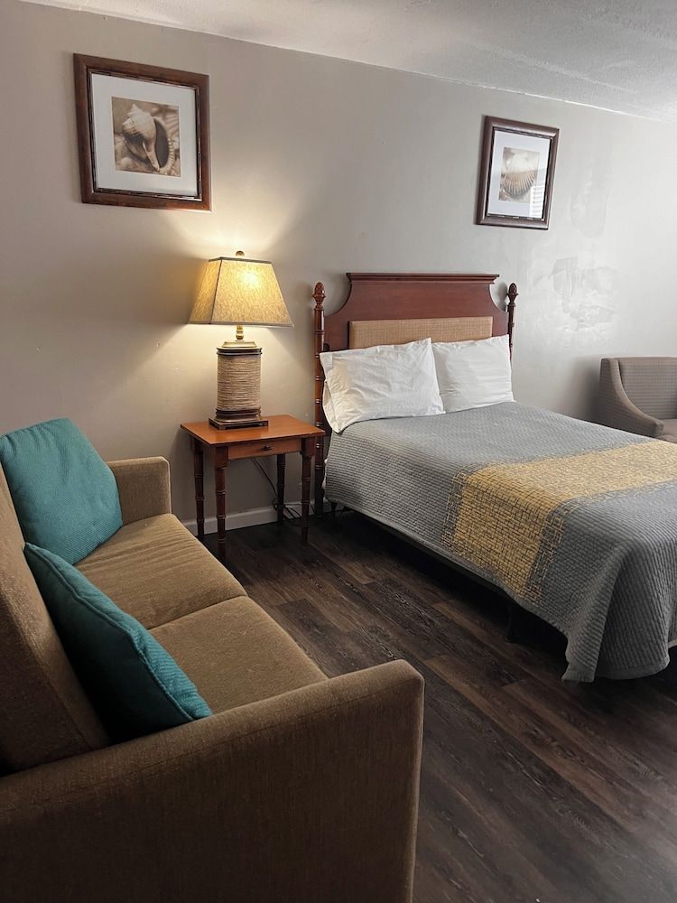 Apm Inn & Suites Deluxe Single Room 11