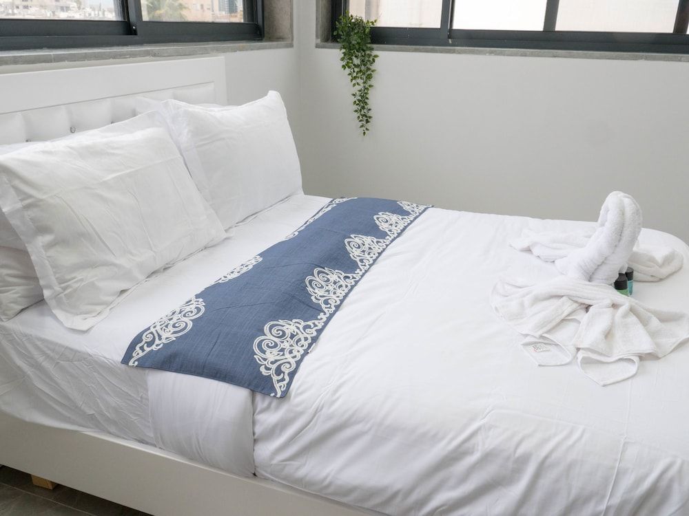 undefined Residence 26 8