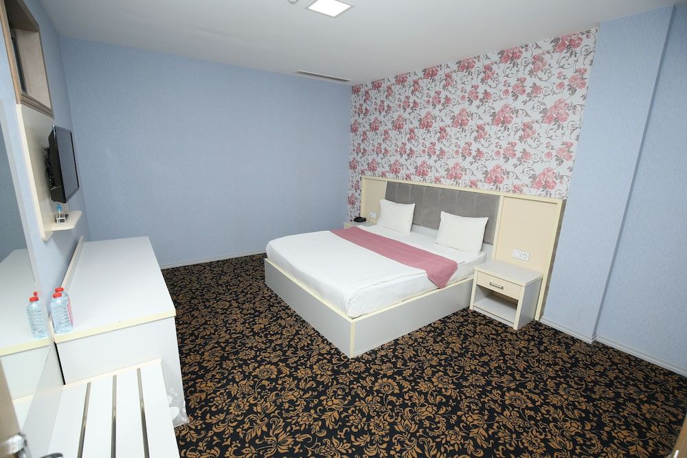 Family Suite, Multiple Beds, City View
