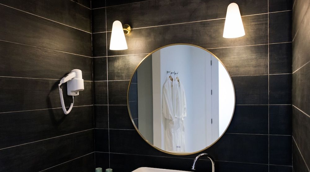 Le Centell Hotel & Spa Superior Single Room 6