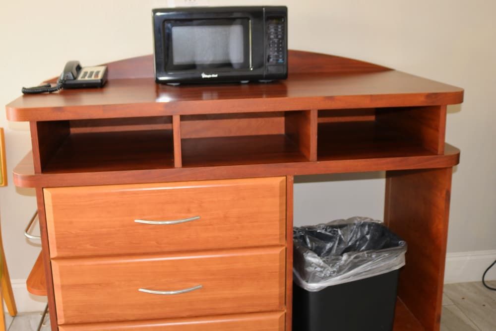 Magic Key (No Resort Fee) Standard Double Room, 2 Queen Beds, Non Smoking (2 Queen Beds-Non-Smoking 2nd Floor) 10