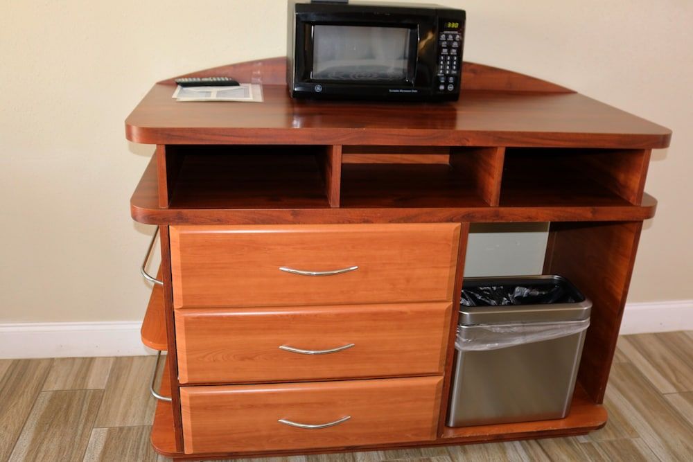 Magic Key (No Resort Fee) Standard Double Room, 2 Queen Beds, Non Smoking (2 Queen Beds-Non-Smoking 2nd Floor) 12