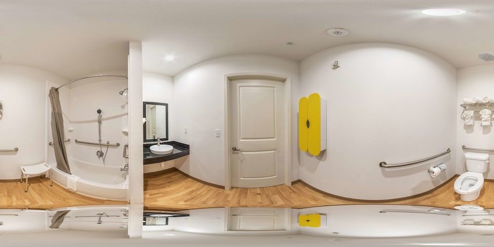 Studio 6 Lake Charles, LA Deluxe Room, 2 Double Beds, Accessible, Non Smoking 6