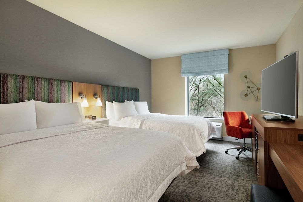 Hampton Inn & Suites Johns Creek Room, 2 Queen Beds, Refrigerator & Microwave 2