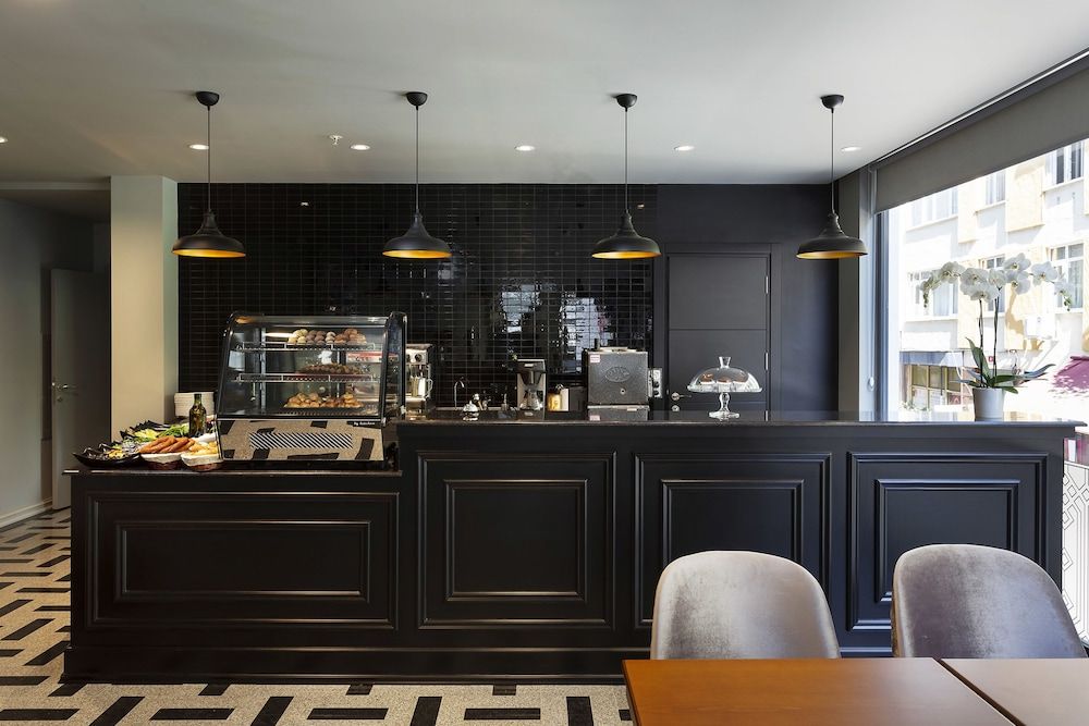 undefined Guner Business Hotel 6