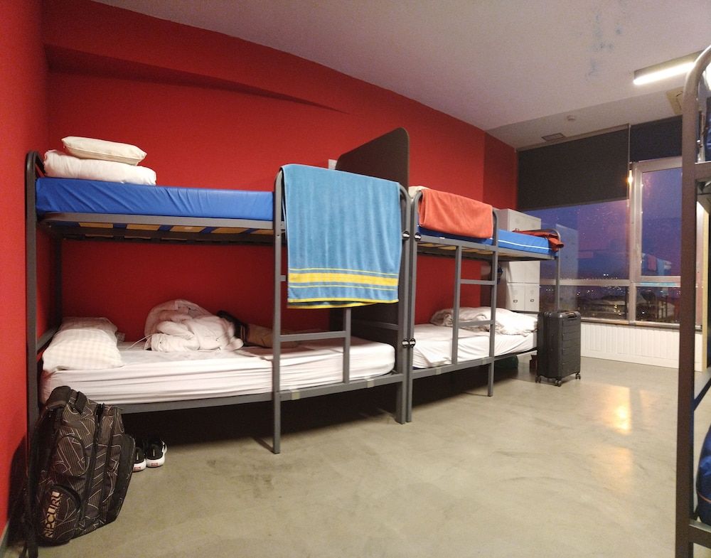 All Iron Hostel Standard Shared Dormitory, Mixed Dorm, Shared Bathroom, City View 2