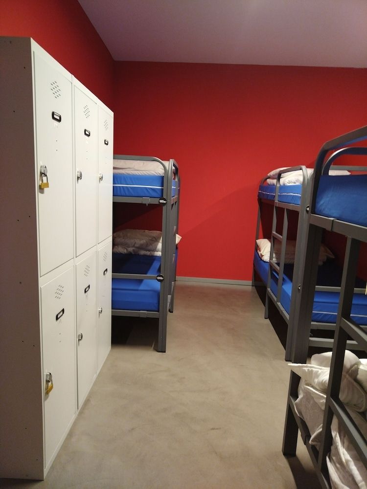 All Iron Hostel Standard Shared Dormitory, Mixed Dorm, Shared Bathroom, City View 3