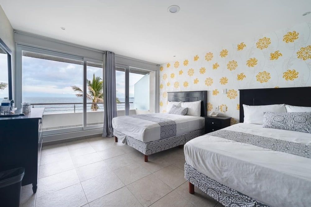 Hotel Costa Verde Executive Room, 2 Double Beds, Balcony, Ocean View 5