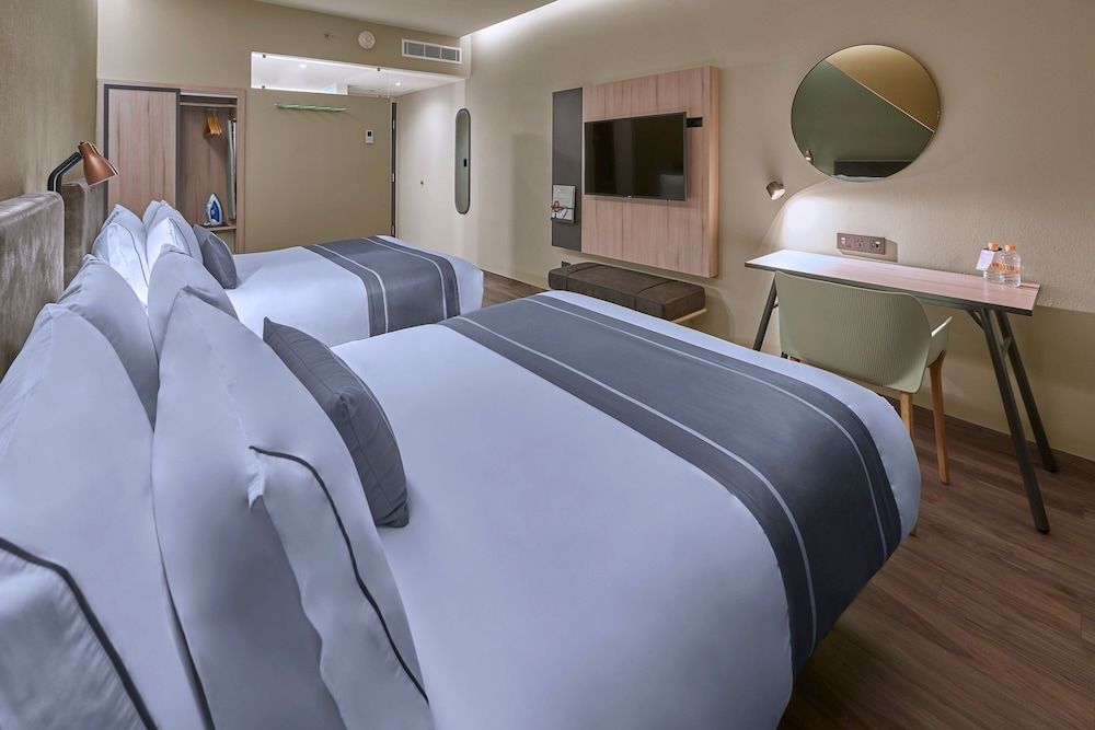 City Express Plus by Marriott Tampico Room, 2 Double Beds 4