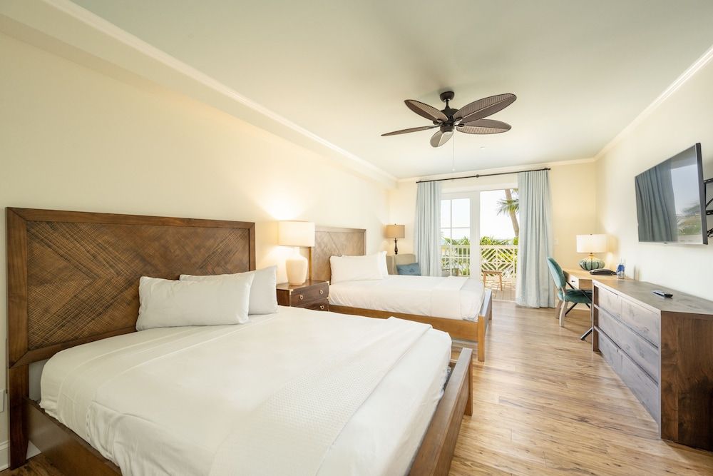 Grassy Flats Resort & Beach Club Standard Double Room, Ocean View - Adults Only 2