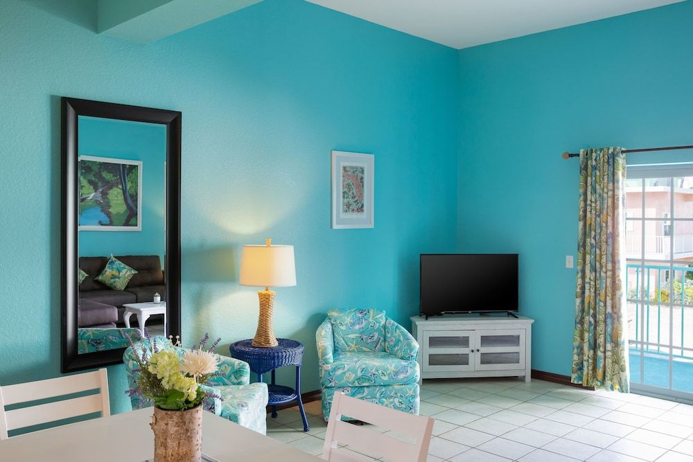 Grassy Flats Resort & Beach Club Family Suite, 3 Bedrooms 8