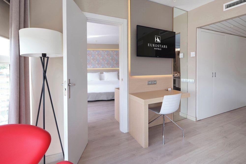 Eurostars Don Cándido Family Room (2 Pax) 9